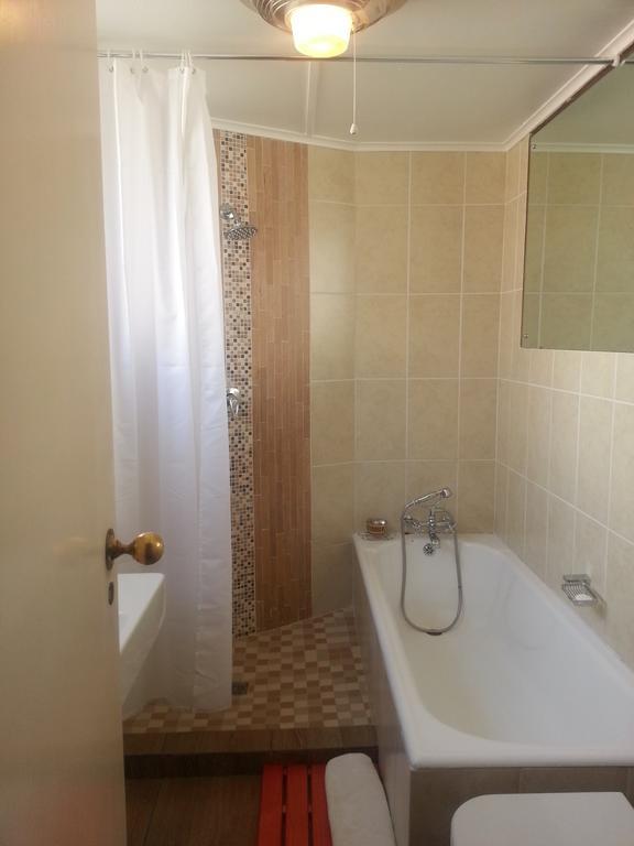 Somona Guest House Johannesburg Exterior photo