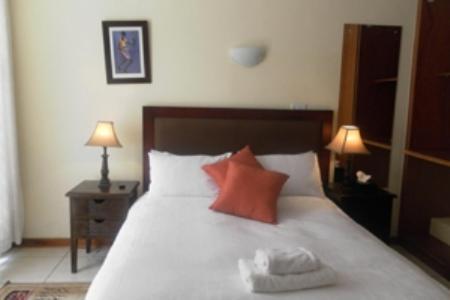 Somona Guest House Johannesburg Exterior photo